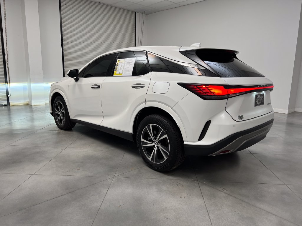 Used 2023 Lexus RX 350 FWD image 6