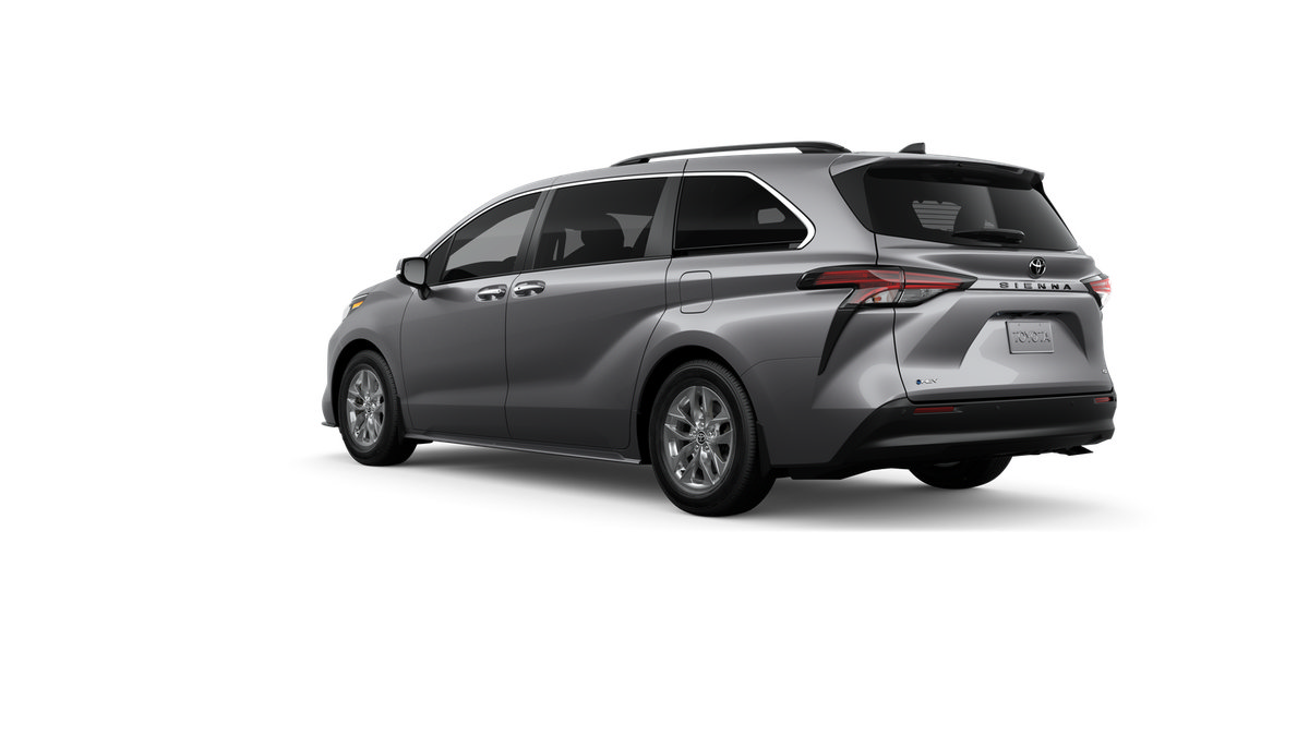 New 2026 Toyota Sienna XLE FWD image 8