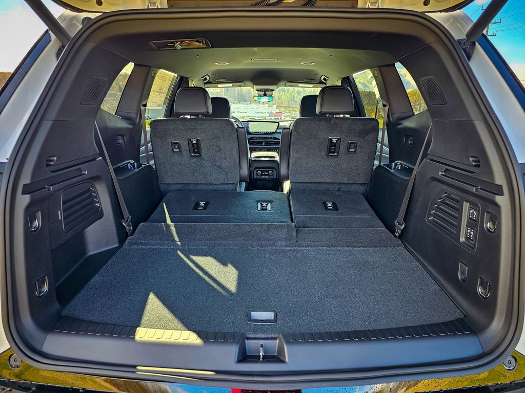 New 2026 Buick Enclave Sport Touring w/ Power Package image 39