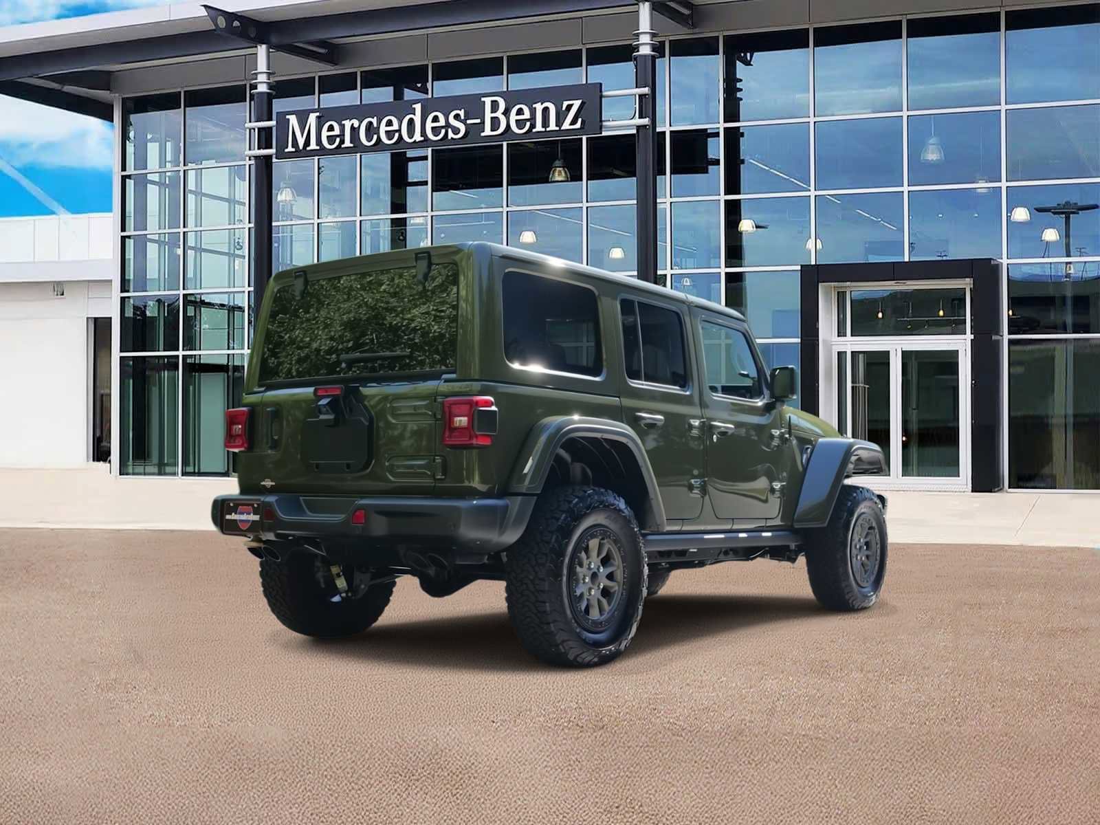Used 2023 Jeep Wrangler Unlimited Rubicon 392 image 4