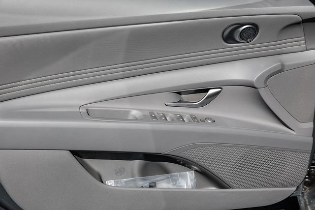 New 2026 Hyundai Elantra Sport FWD image 24