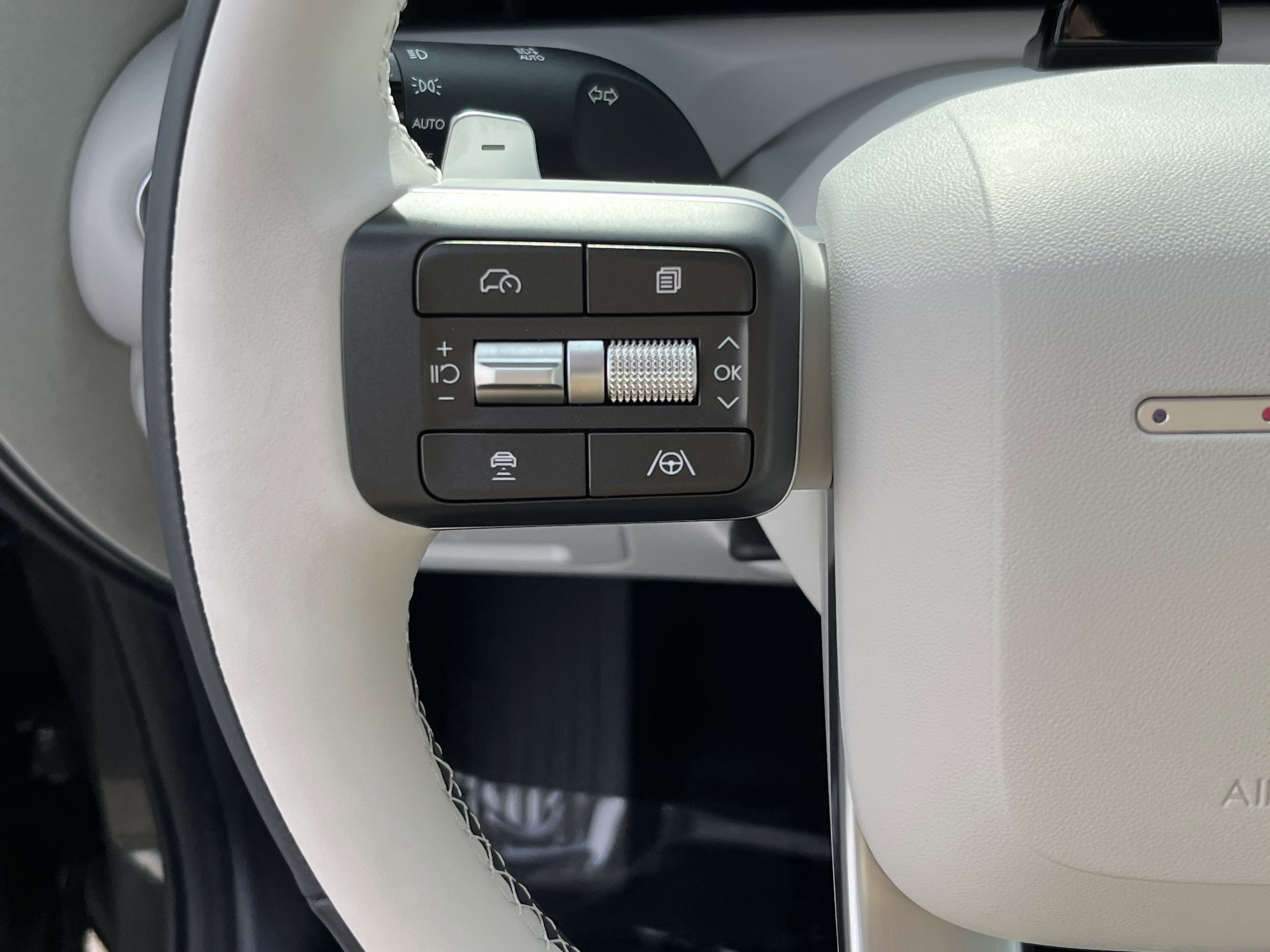 Used 2026 Hyundai Palisade Calligraphy image 22