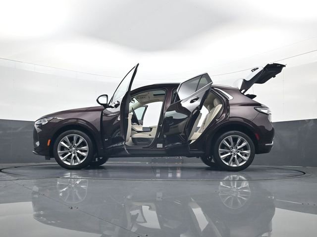 Used 2022 Buick Envision Avenir w/ Safety Package FWD image 34