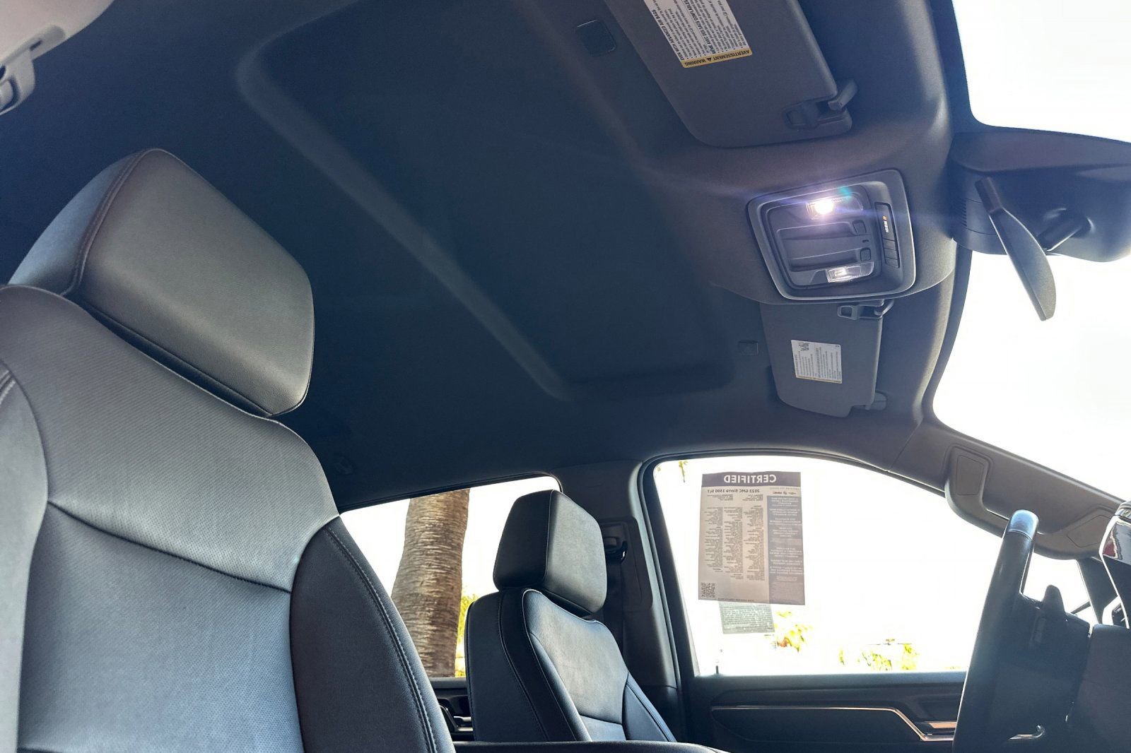 Certified 2023 GMC Sierra 1500 SLT w/ SLT Premium Package image 17