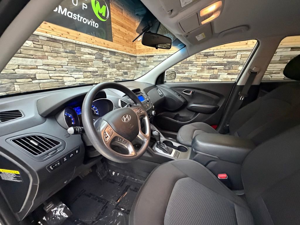 Used 2015 Hyundai Tucson GLS image 10