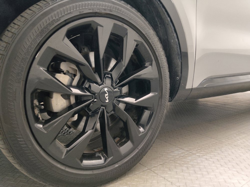 Used 2022 Kia Sorento SX FWD image 31