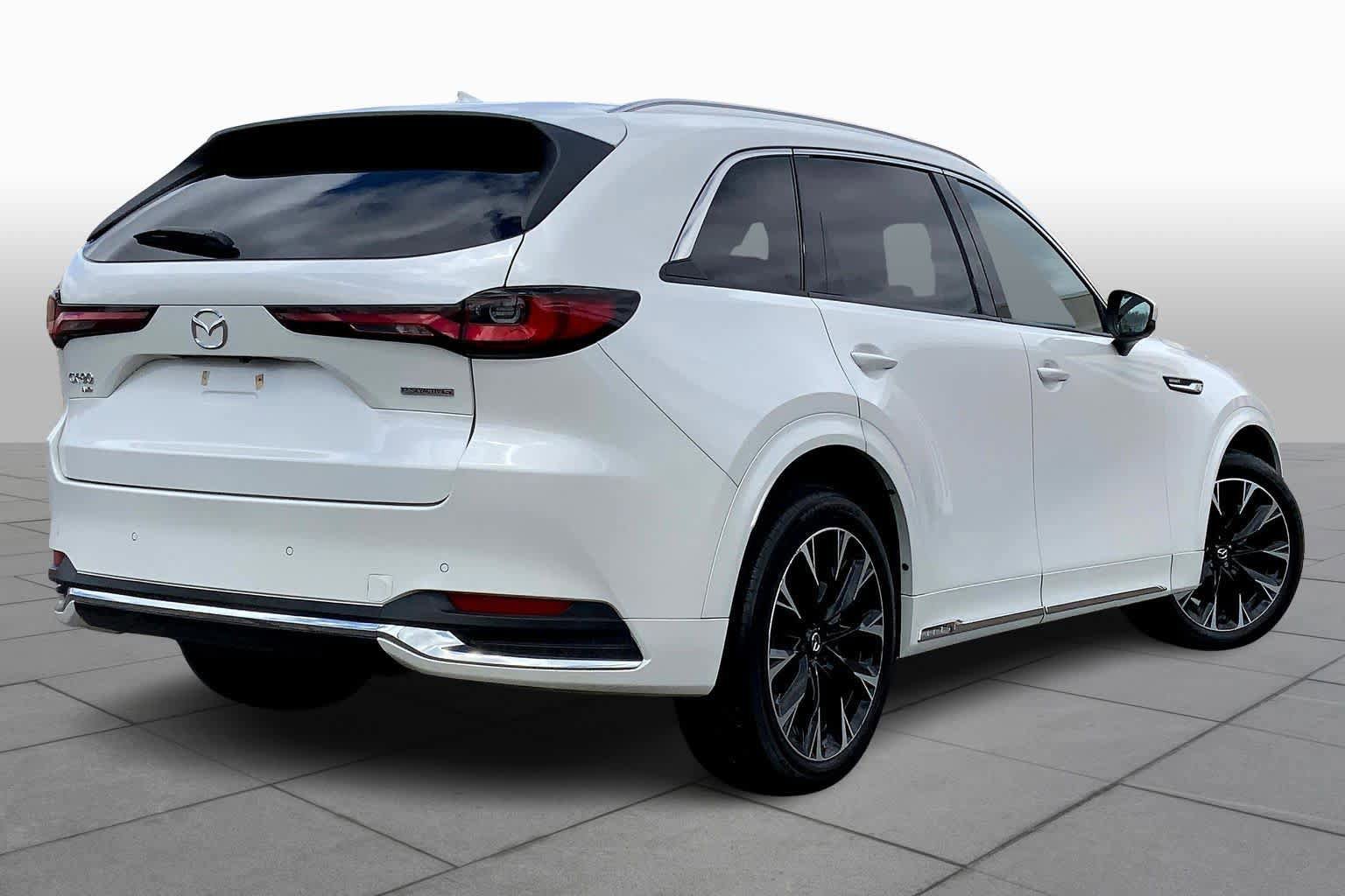 Used 2024 MAZDA CX-90 3.3 Turbo S w/ Premium Package image 13