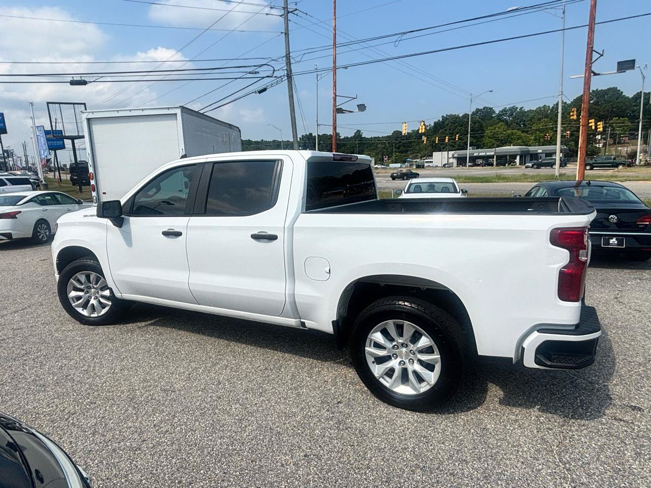 Used 2022 Chevrolet Silverado 1500 Custom RWD image 11