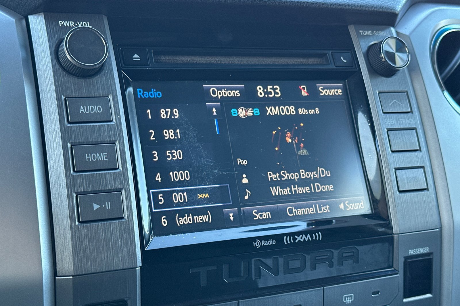 Used 2016 Toyota Tundra SR5 w/ SR5 Upgrade Package image 17