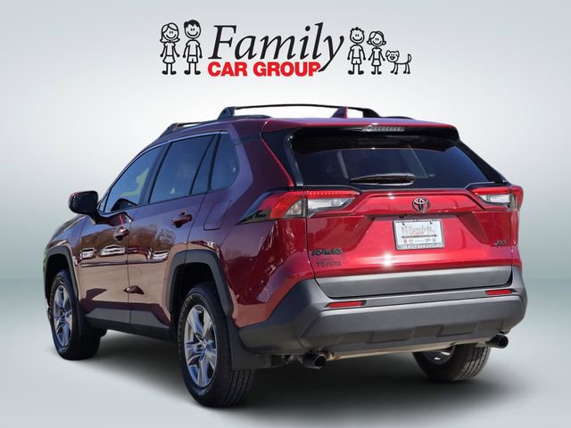 Used 2025 Toyota RAV4 XLE w/ Convenience Package image 3