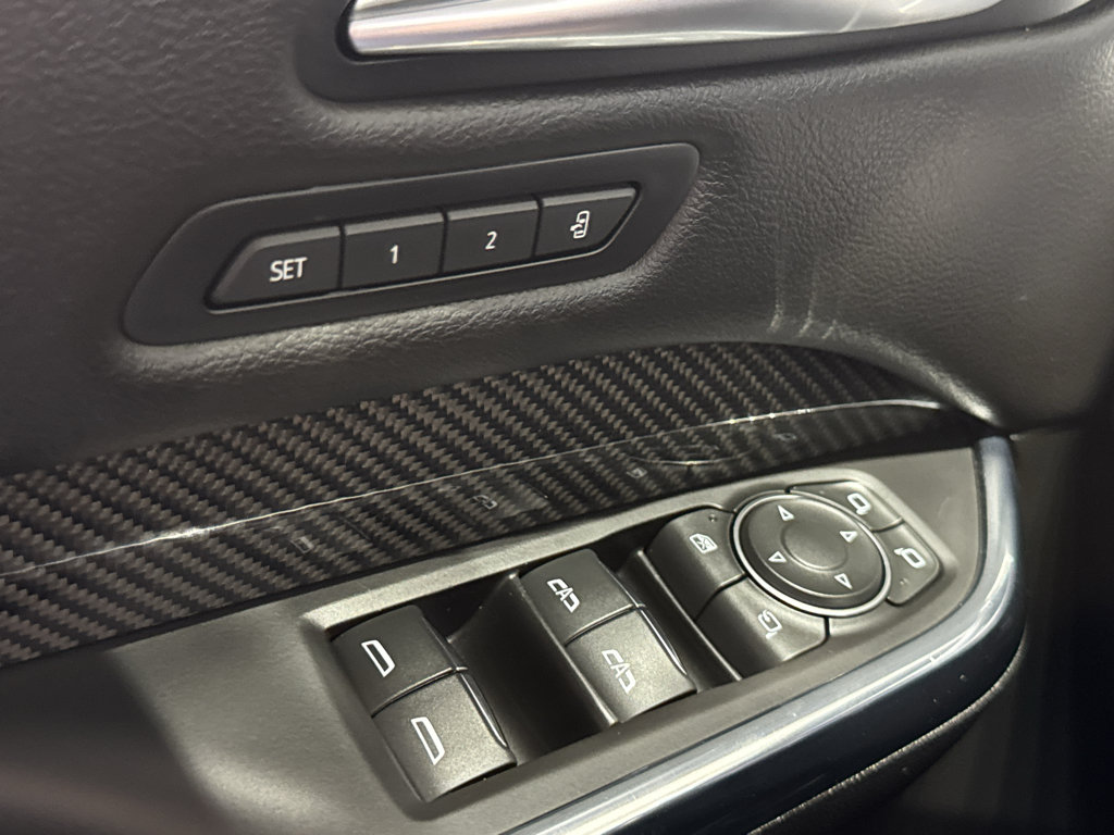 Used 2024 Cadillac XT4 Sport AWD/4WD image 32