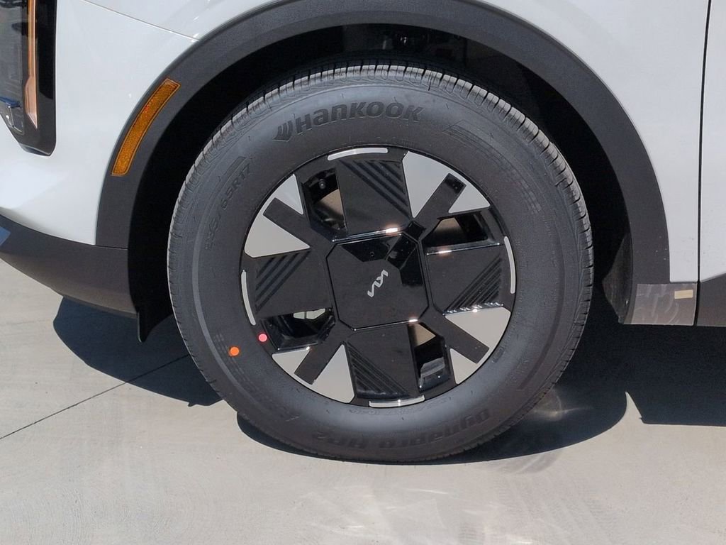 New 2026 Kia Sportage LX image 33