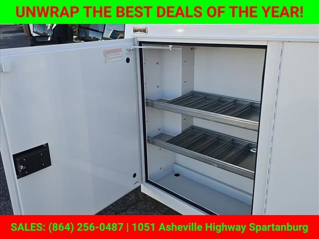 New 2025 Chevrolet Express 3500 w/ Power Convenience Package image 17