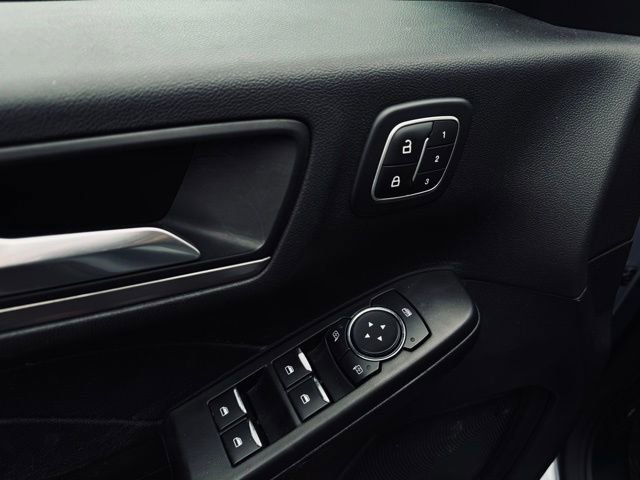 Used 2022 Ford Escape Titanium w/ Class II Trailer Tow Package image 17