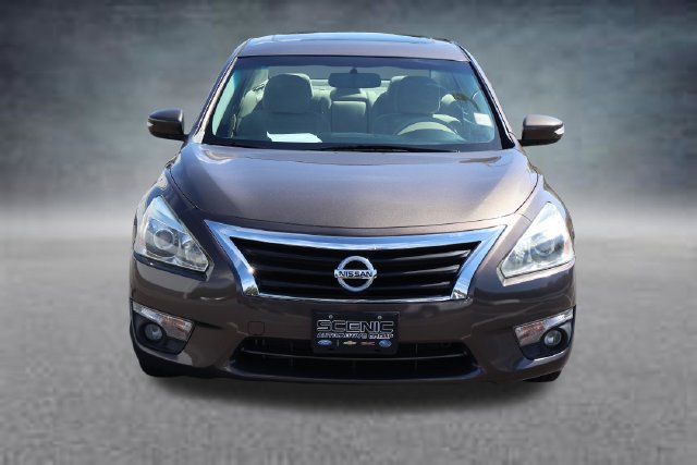 Used 2015 Nissan Altima 2.5 SV w/ Convenience Package FWD image 24