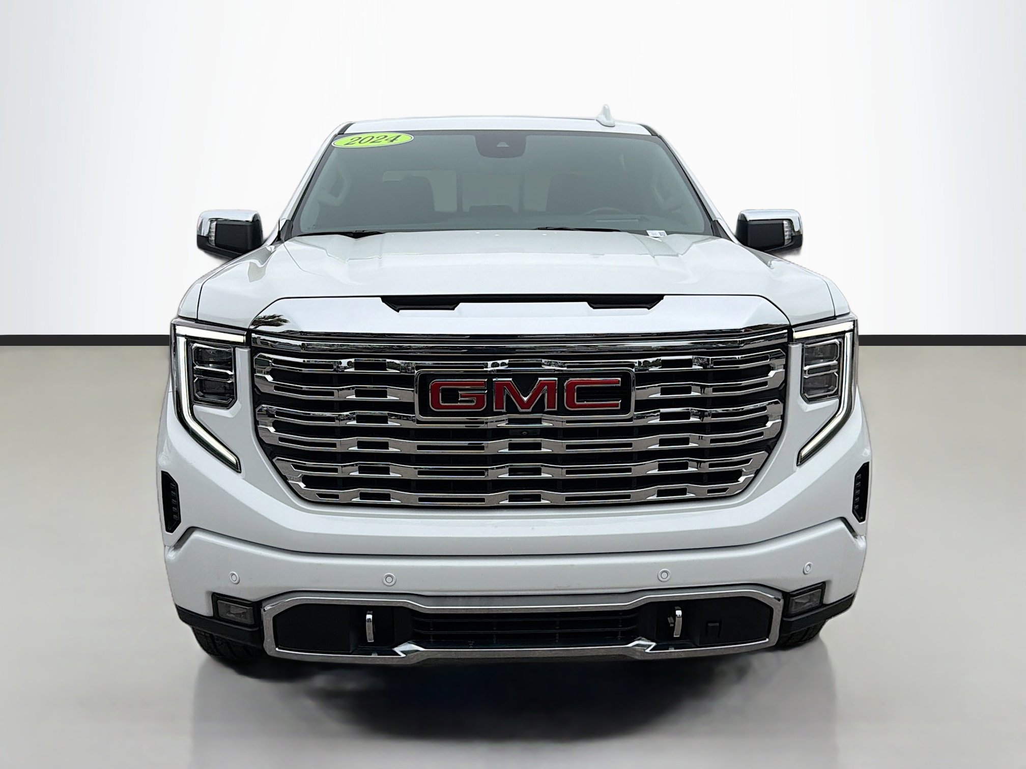 Used 2024 GMC Sierra 1500 Denali image 8