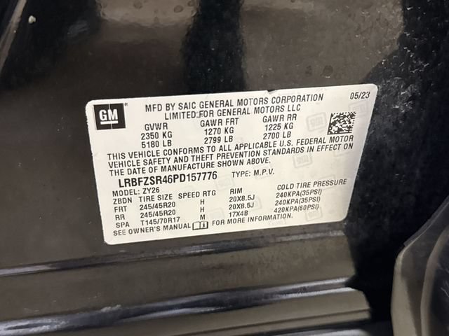 Used 2023 Buick Envision Avenir AWD/4WD image 33