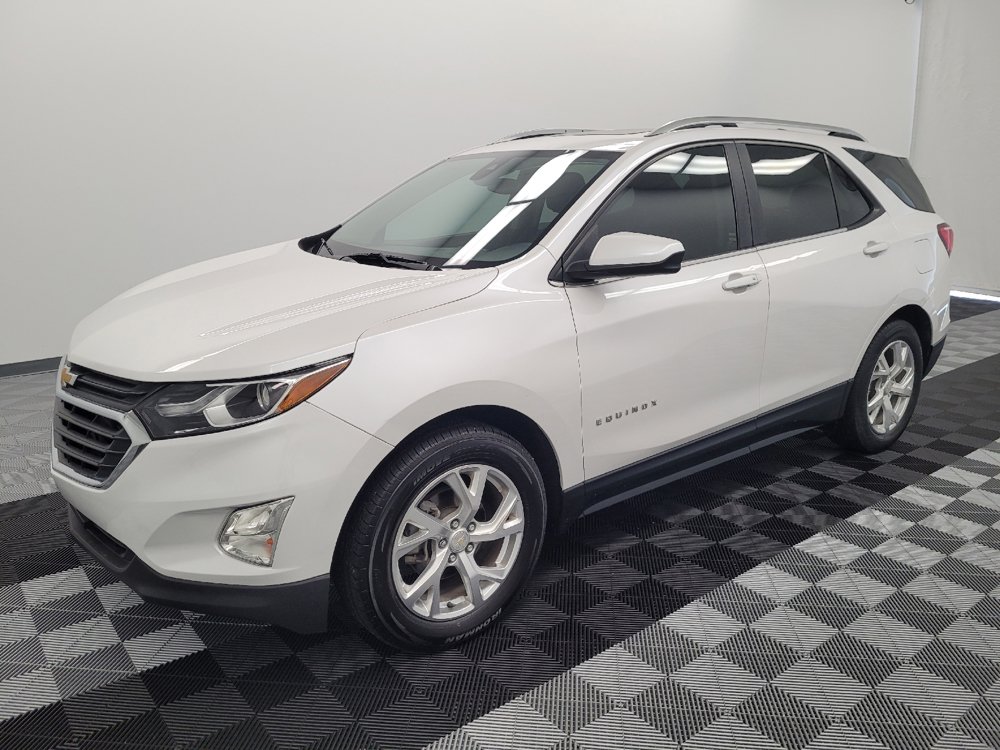 Used 2021 Chevrolet Equinox LT FWD image 2