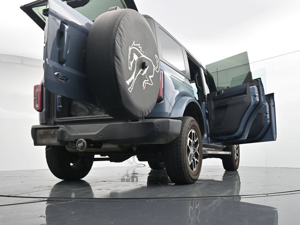 Used 2024 Ford Bronco Outer Banks AWD/4WD image 30
