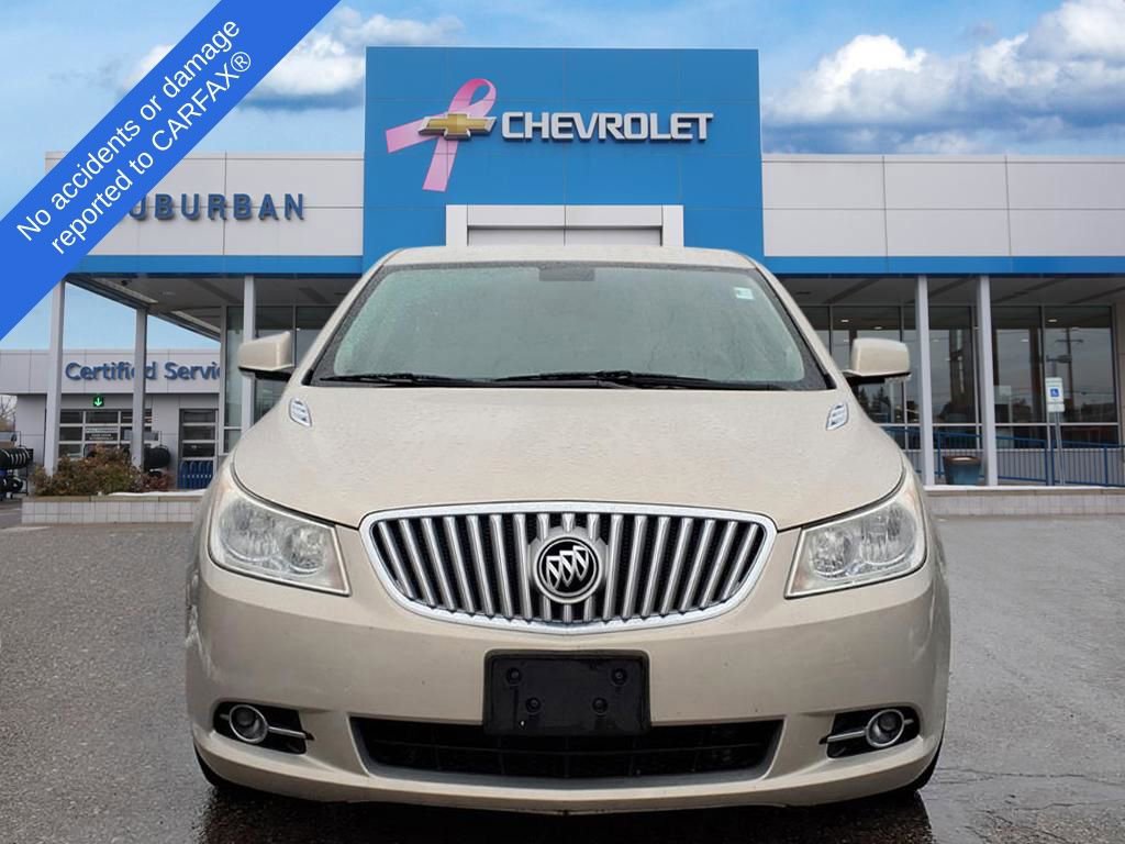 Used 2010 Buick LaCrosse CXL image 2
