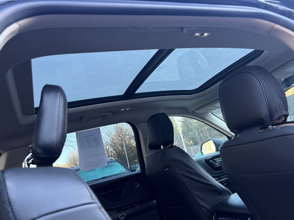 Certified 2022 Lincoln Aviator Reserve image 14