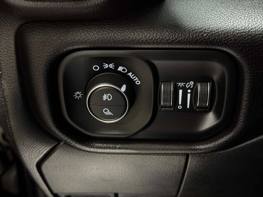 Used 2022 RAM 2500 Laramie image 8