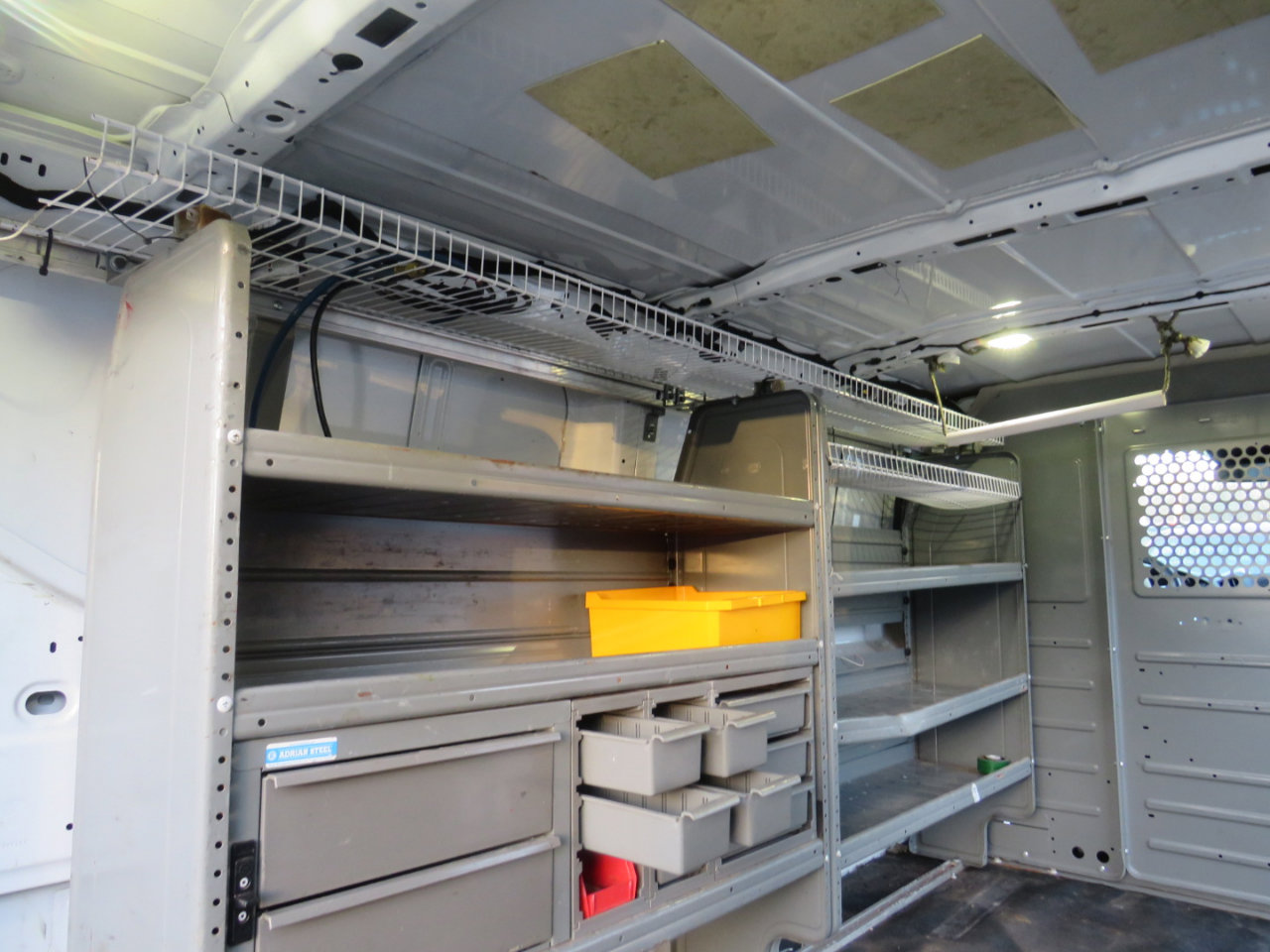 Used 2018 Ford Transit 250 130 Low Roof image 18