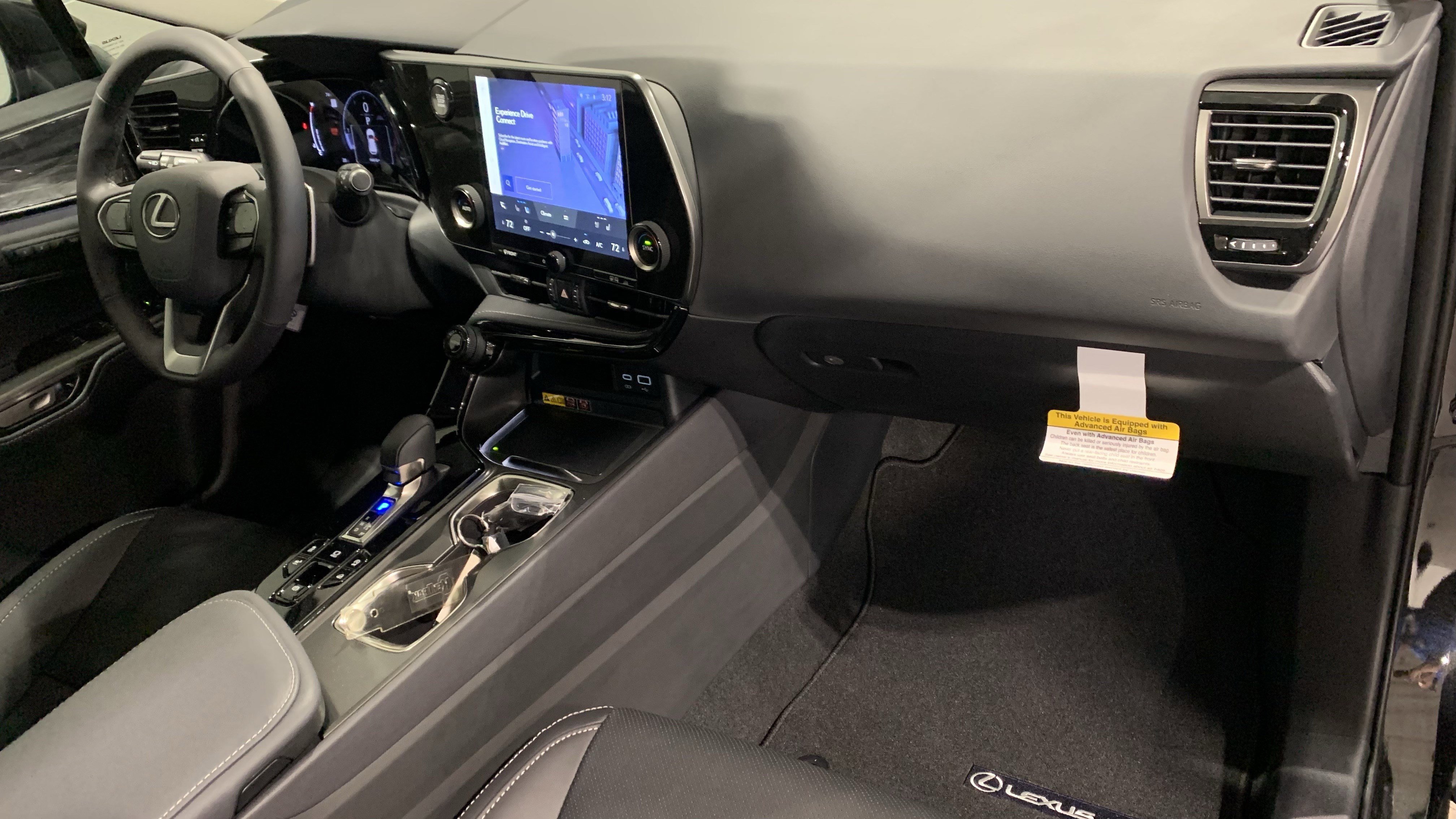 Certified 2026 Lexus NX 350 AWD w/ Accessory Package (2T) image 43