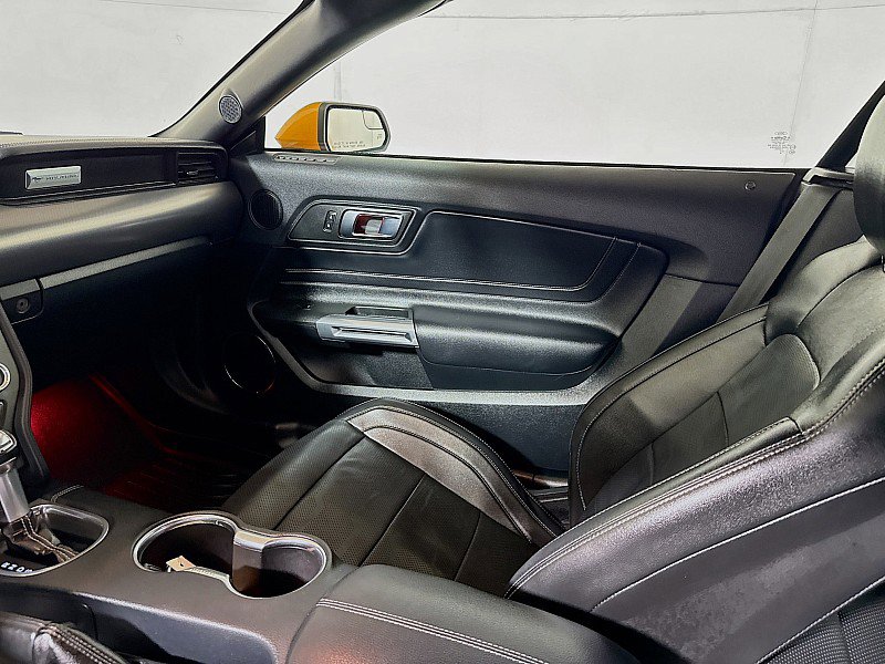 Used 2018 Ford Mustang Premium w/ Equipment Group 201A image 24