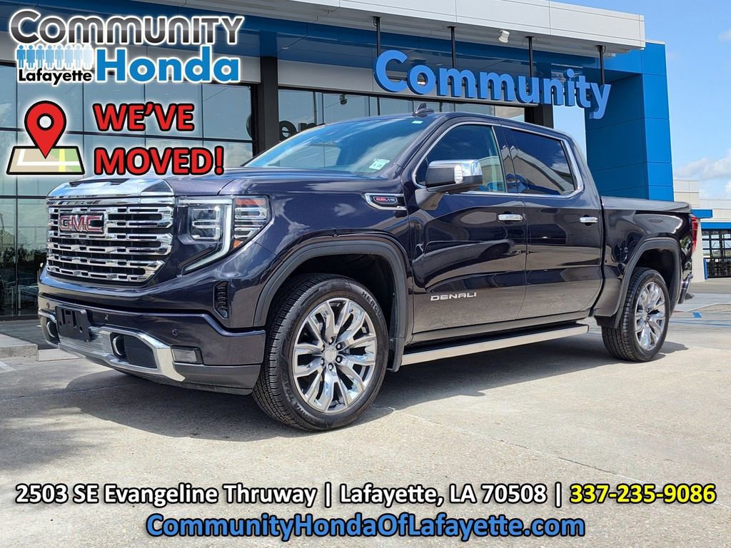 Used 2023 GMC Sierra 1500 Denali w/ Denali Reserve Package AWD/4WD image 1