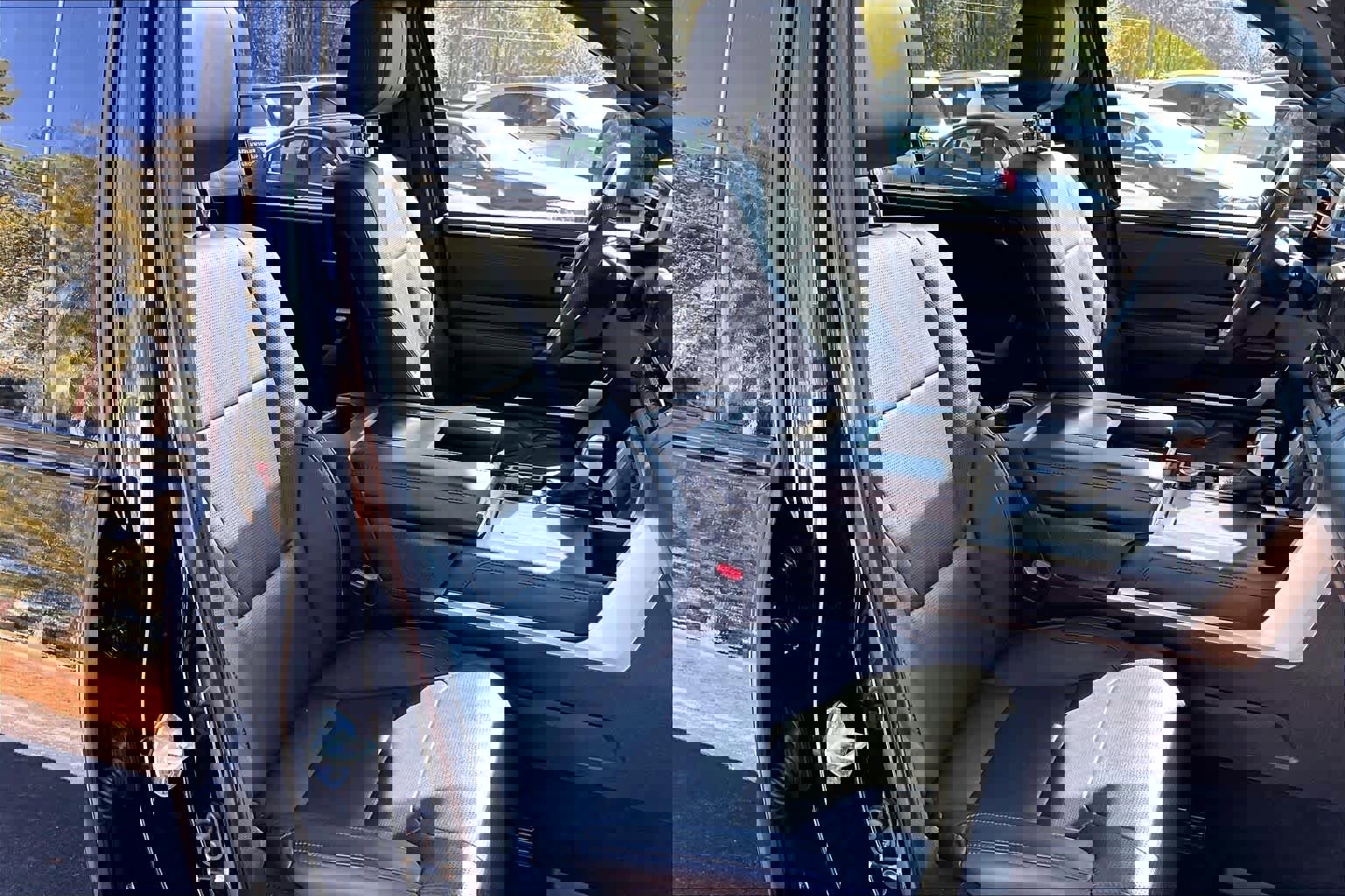 Used 2024 Toyota Sequoia Platinum image 9