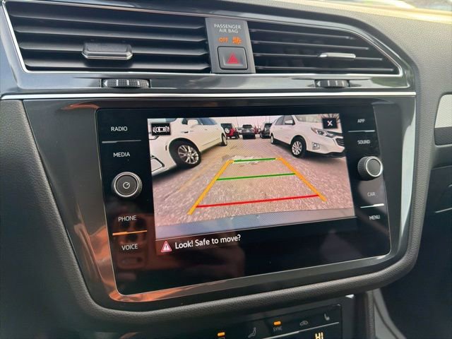 Used 2023 Volkswagen Tiguan SE image 27