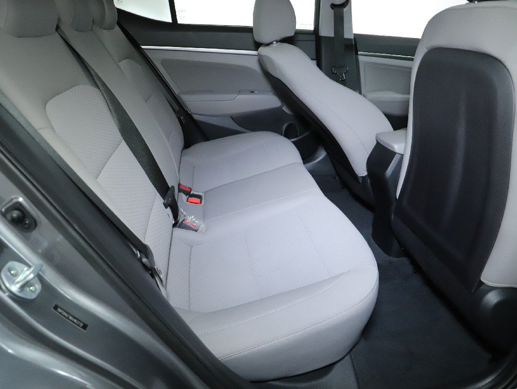 Used 2019 Hyundai Elantra SEL FWD image 29
