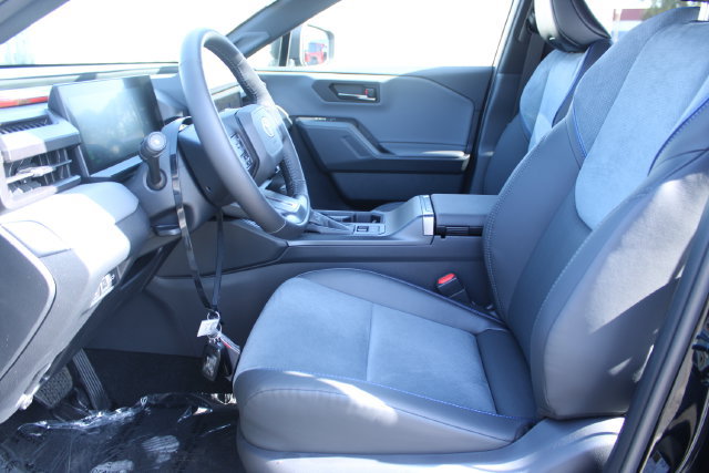 Used 2026 Toyota RAV4 XSE w/ Weather Package AWD/4WD image 34
