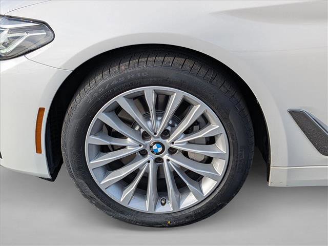 Certified 2023 BMW 530i w/ Convenience Package image 24
