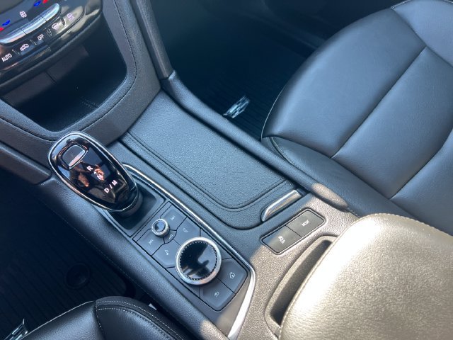 Used 2024 Cadillac XT6 Luxury w/ LPO, Floor Liner Package AWD/4WD image 29