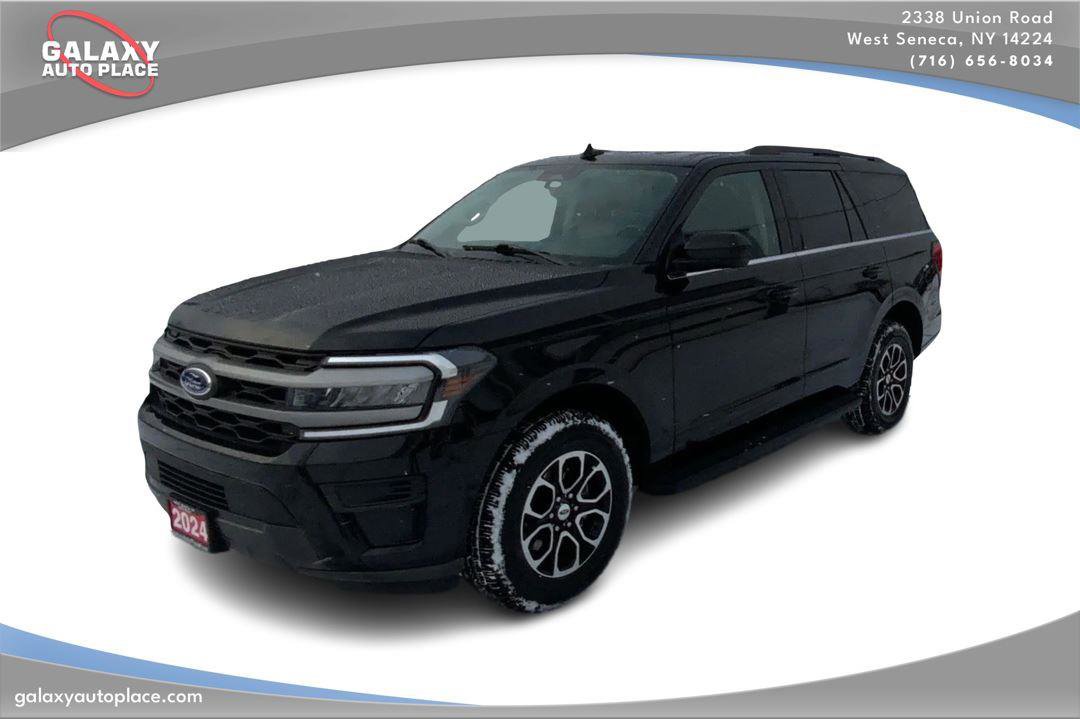 Used 2024 Ford Expedition XLT AWD/4WD image 1