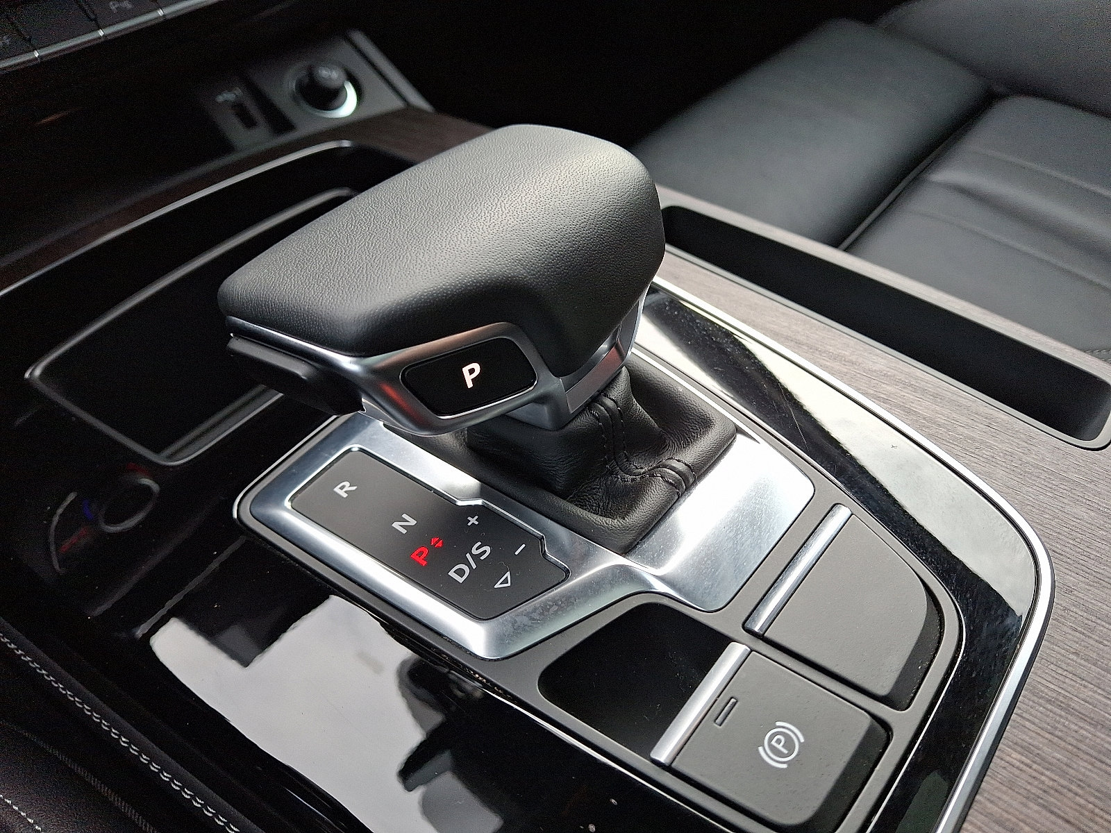 Used 2025 Audi Q5 2.0T Premium Plus image 15