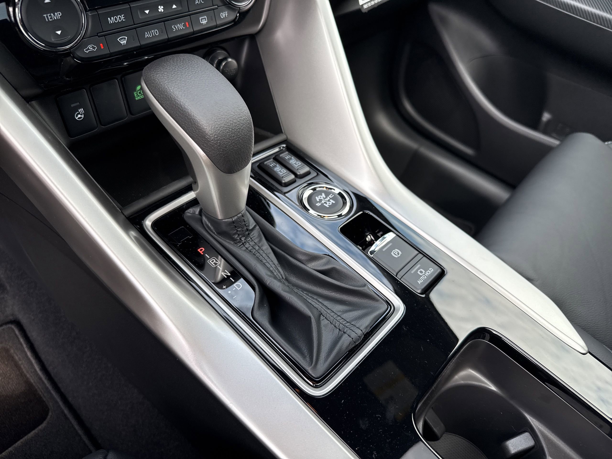 New 2026 Mitsubishi Eclipse Cross SEL image 15