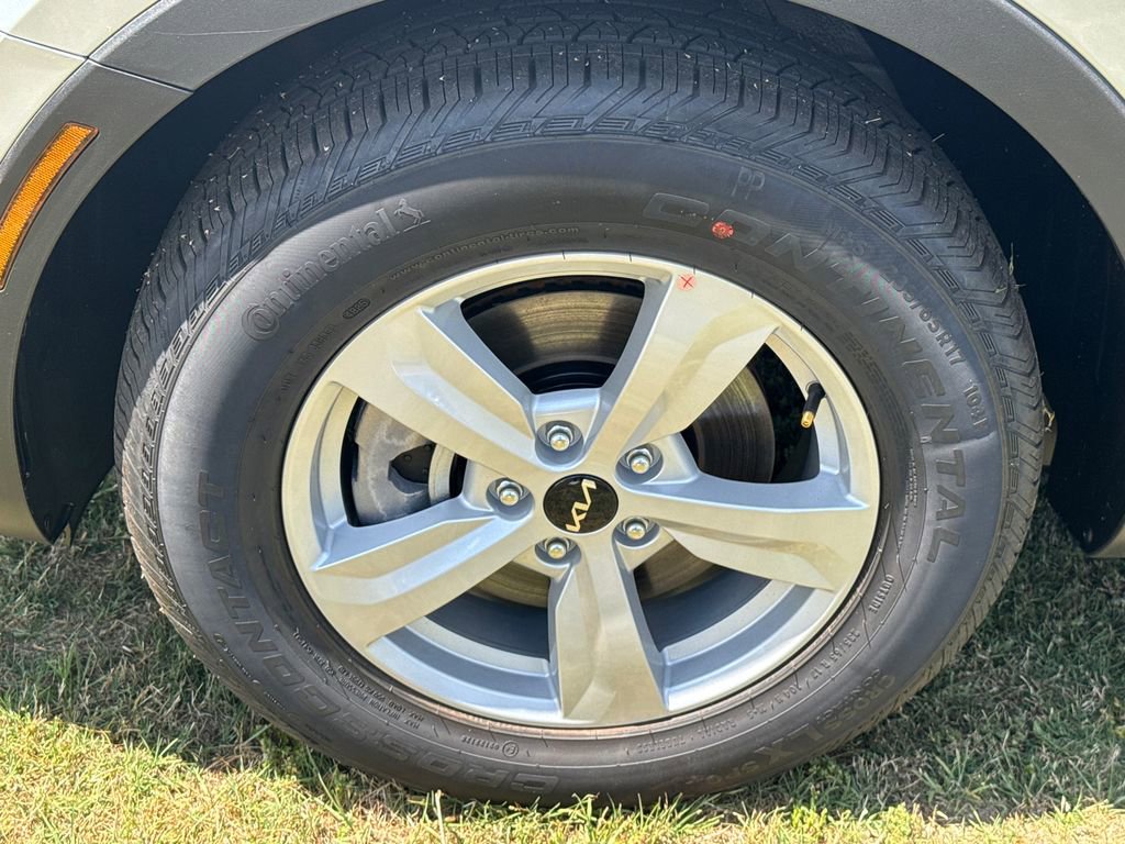 New 2026 Kia Sorento LX image 11