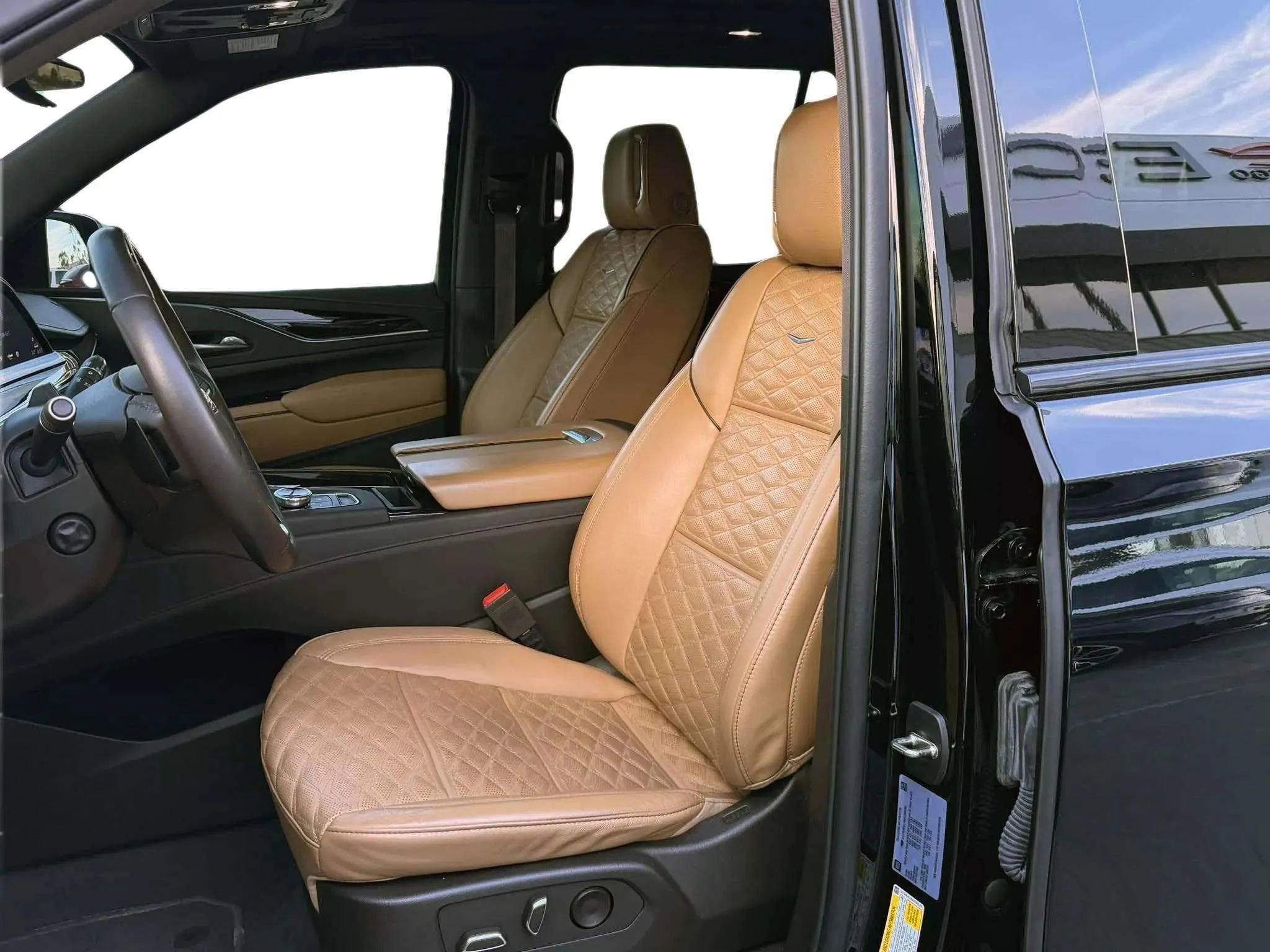 Used 2022 Cadillac Escalade Sport image 13