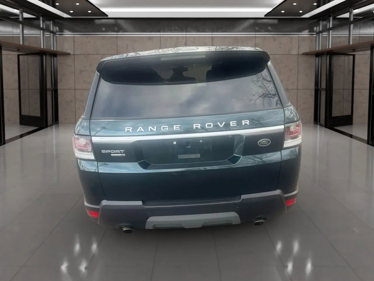 Used 2016 Land Rover Range Rover Sport SE image 8