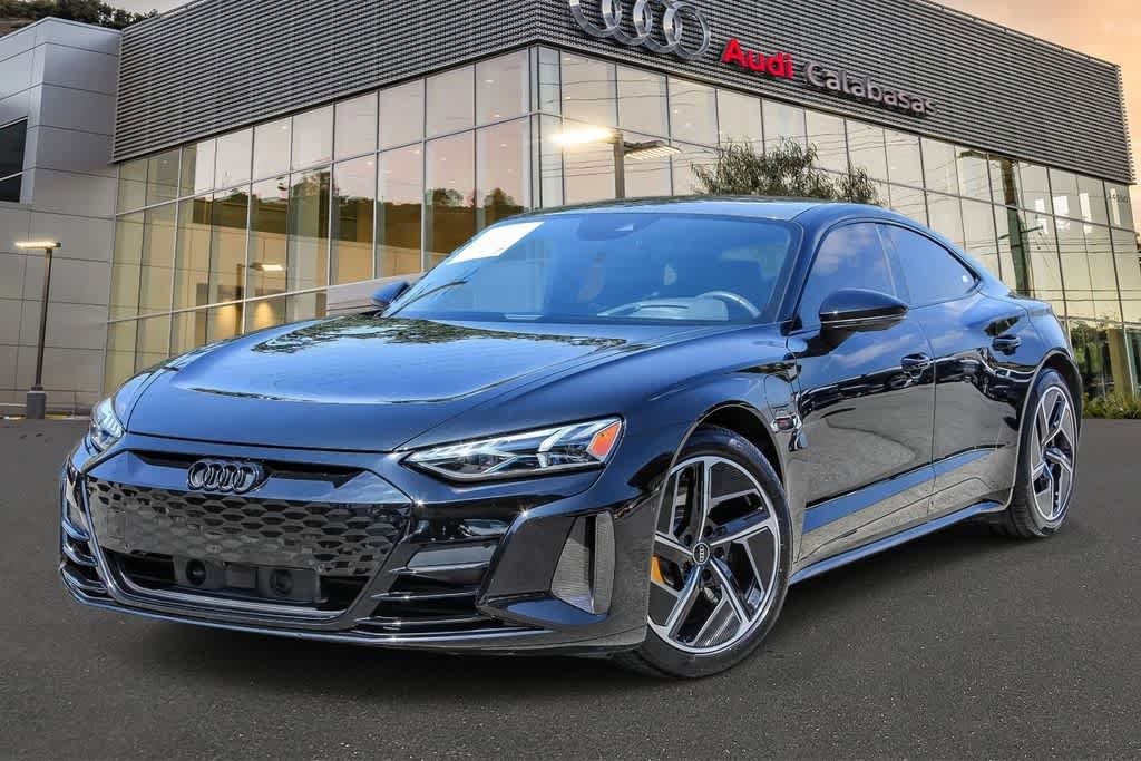 Used 2023 Audi RS e-tron GT w/ Carbon Performance Package AWD/4WD image 1