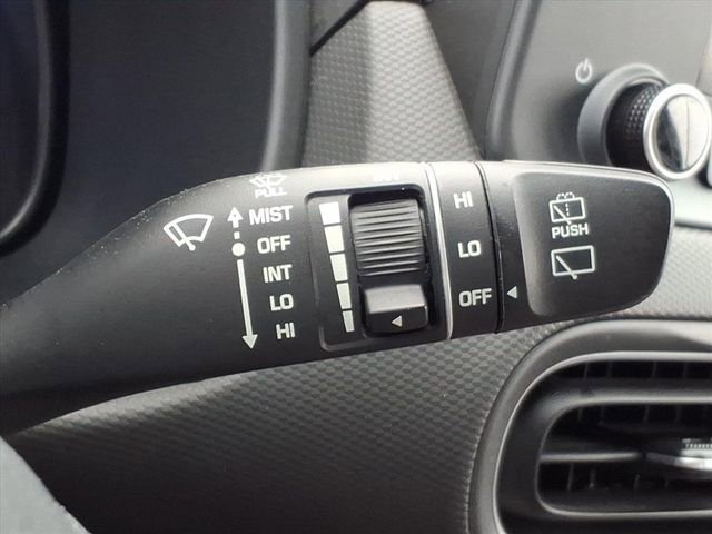 Certified 2022 Hyundai Kona SE image 26