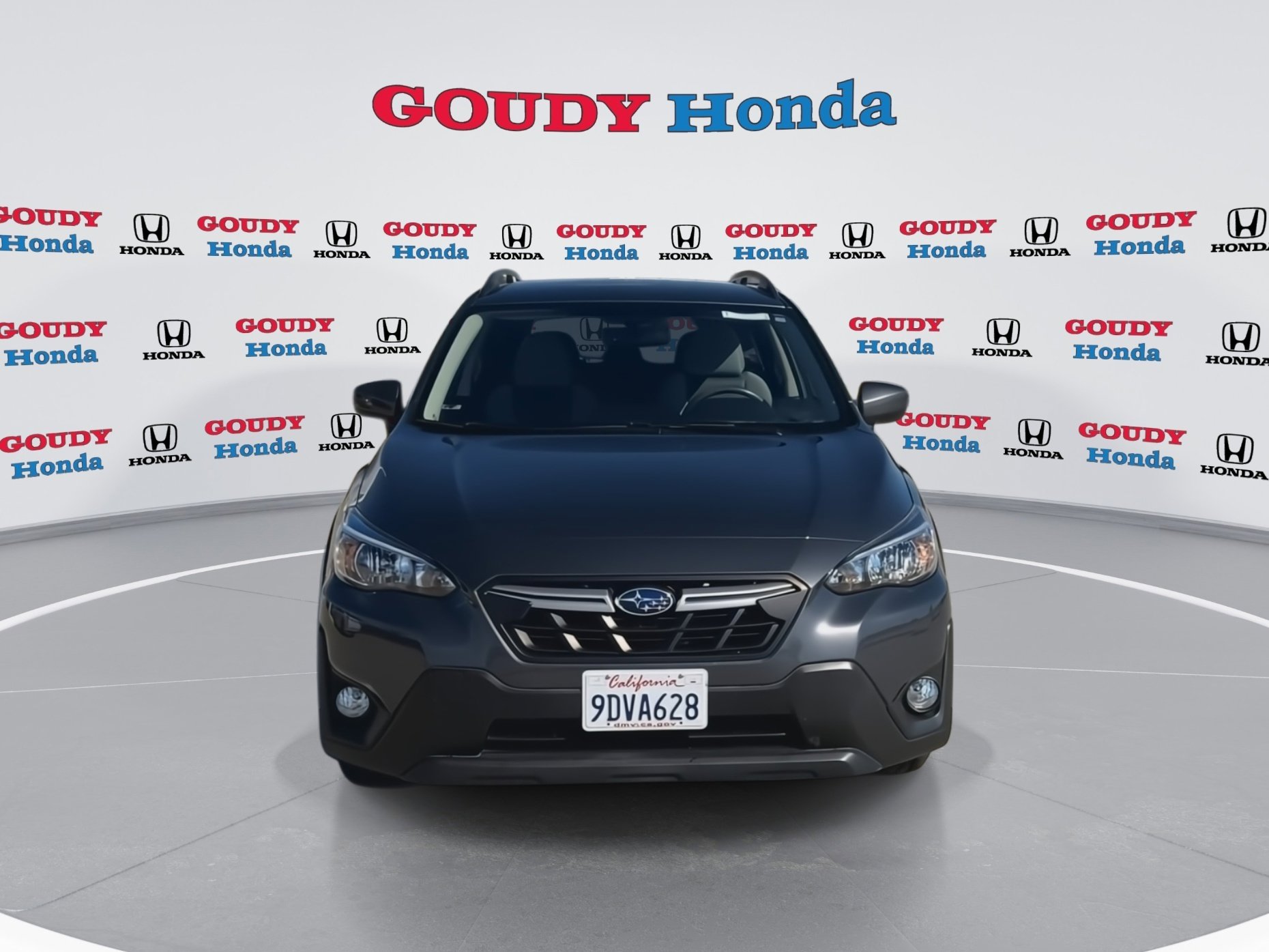 Used 2023 Subaru Crosstrek 2.0i Premium image 3
