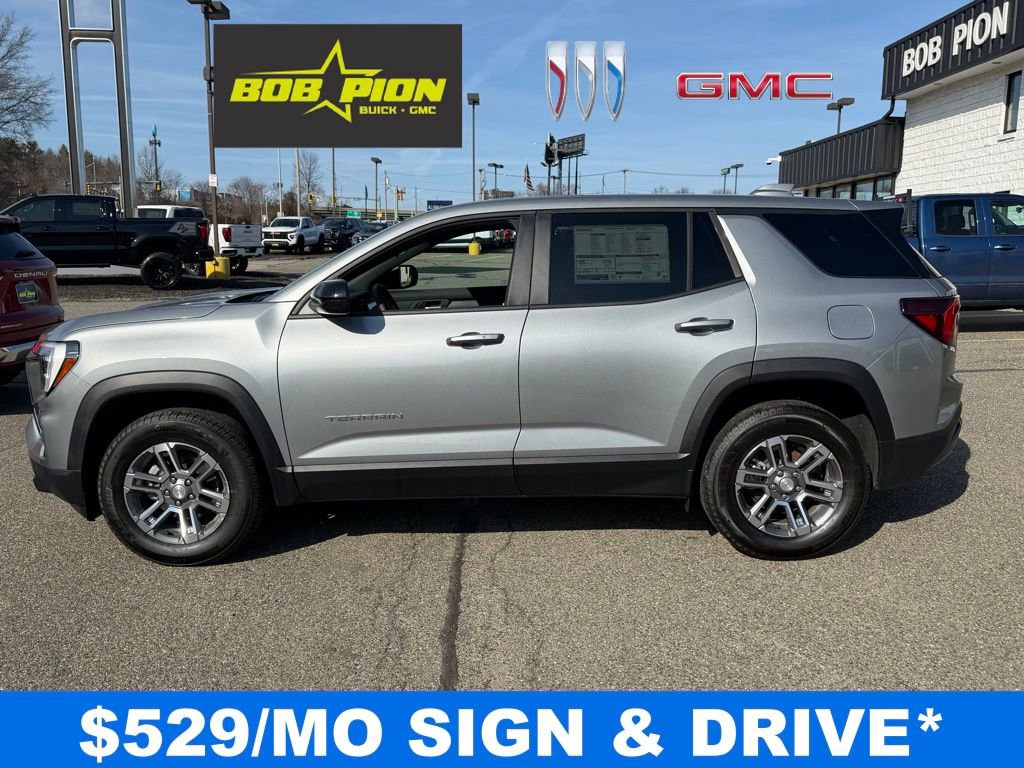 New 2026 GMC Terrain Elevation w/ LPO, Floor Liner Package image 2