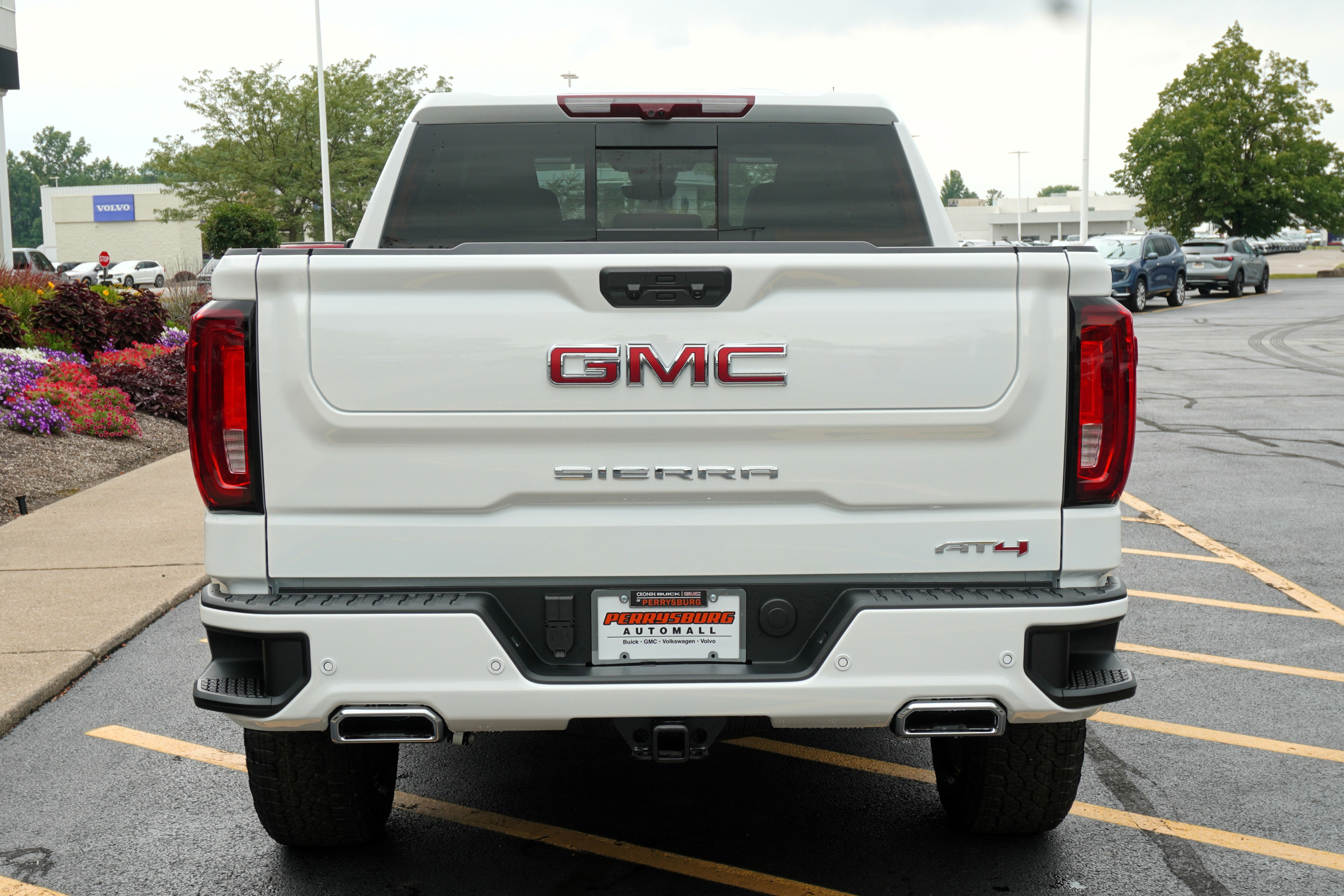 New 2026 GMC Sierra 1500 AT4 w/ AT4 Premium Package image 7