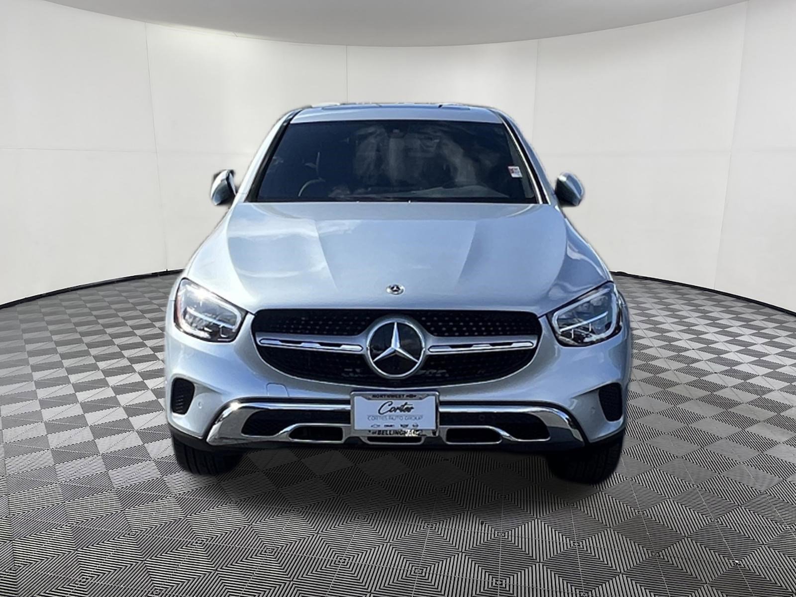 Used 2021 Mercedes-Benz GLC 300 4MATIC Coupe image 2