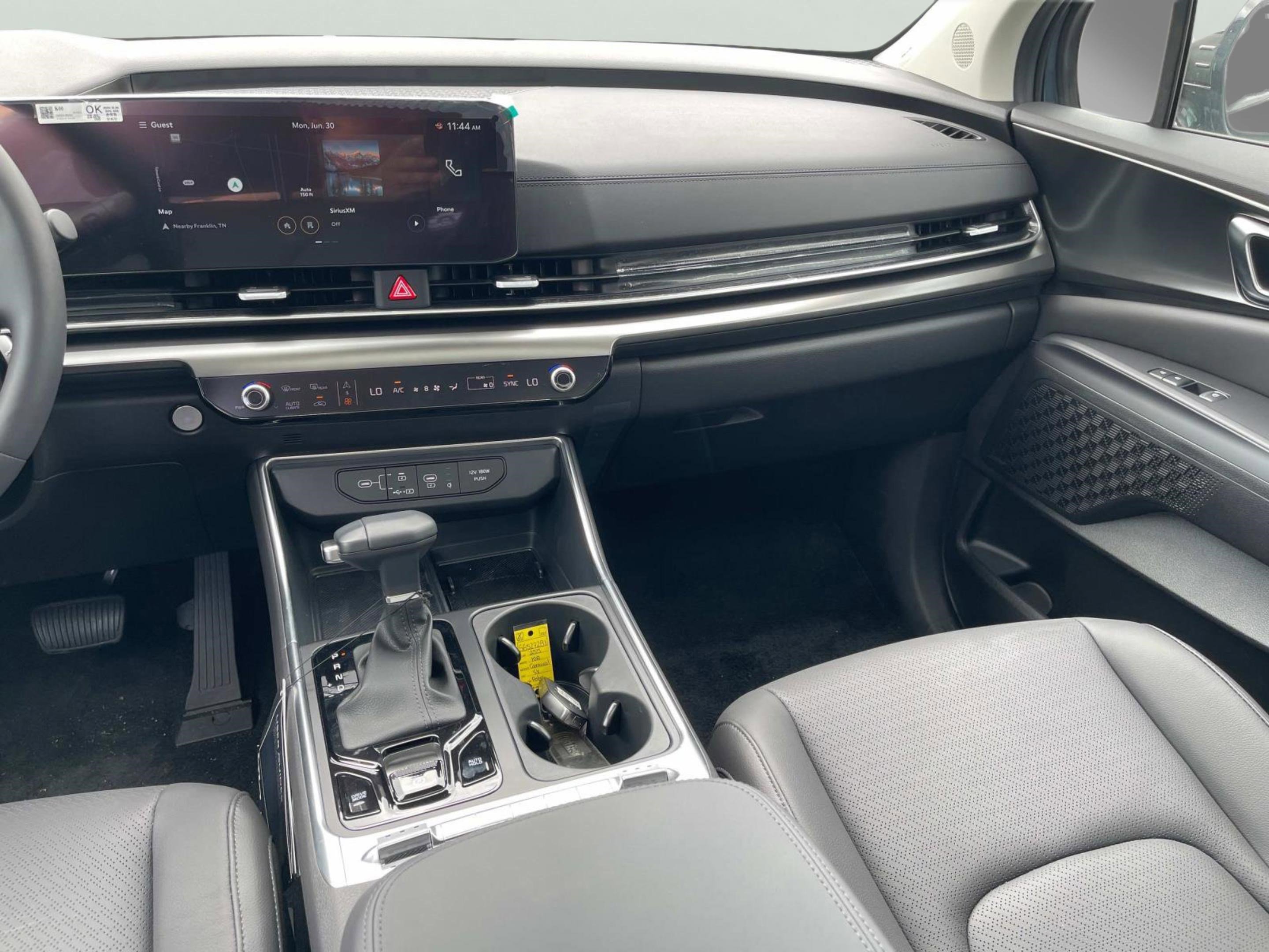 New 2025 Kia Carnival SX Prestige image 15