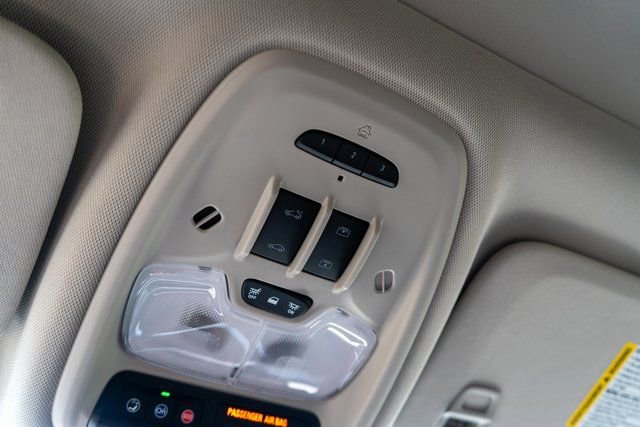 Used 2023 Buick Encore GX Essence w/ Experience Buick Package AWD/4WD image 36